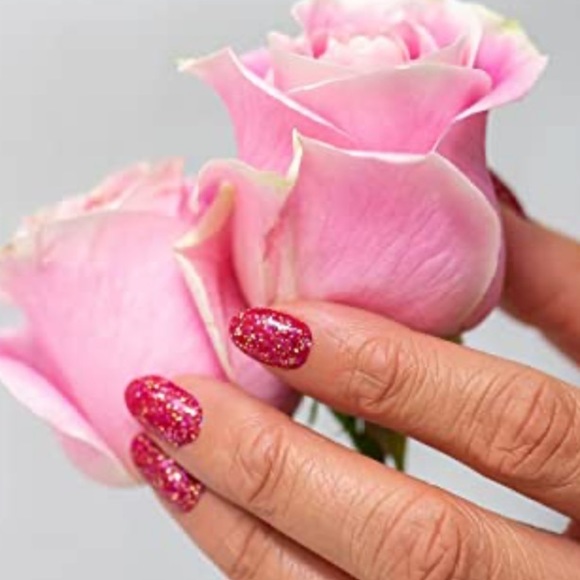 Color Street Nail Strips - CHILE IT COOL - New & sealed - Retired color! - Picture 3 of 3